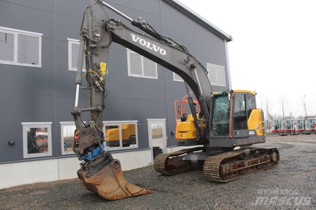 Volvo ECR 235 E Excavatoare pe șenile
