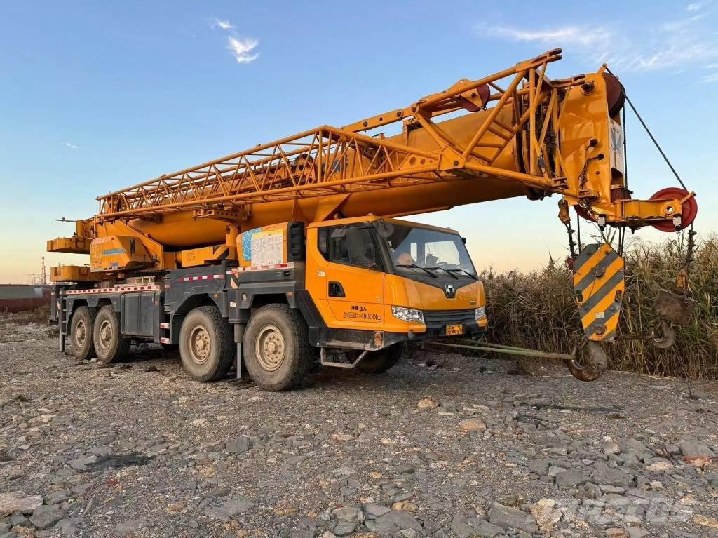 XCMG QY80L6 Macara teren accidentat