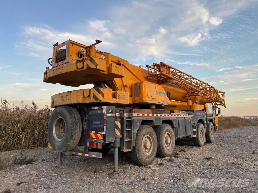 XCMG QY80L6 Macara teren accidentat
