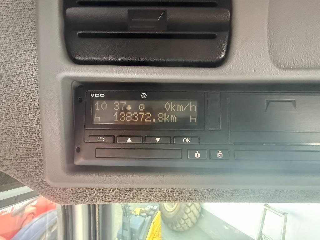 Mercedes-Benz 1833 Autobasculanta