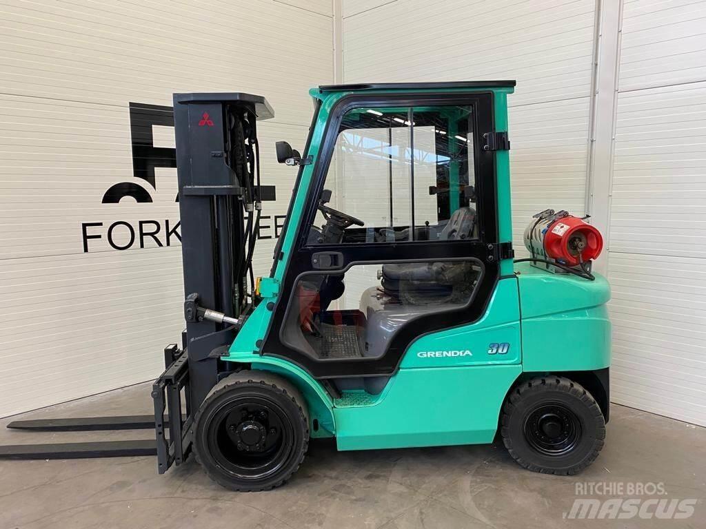 Mitsubishi FG30N Stivuitor GPL
