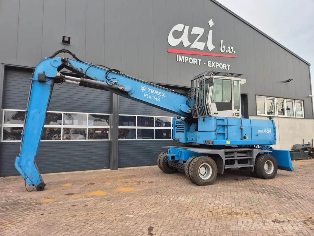 Fuchs MHL454 Paleta de manipulare
