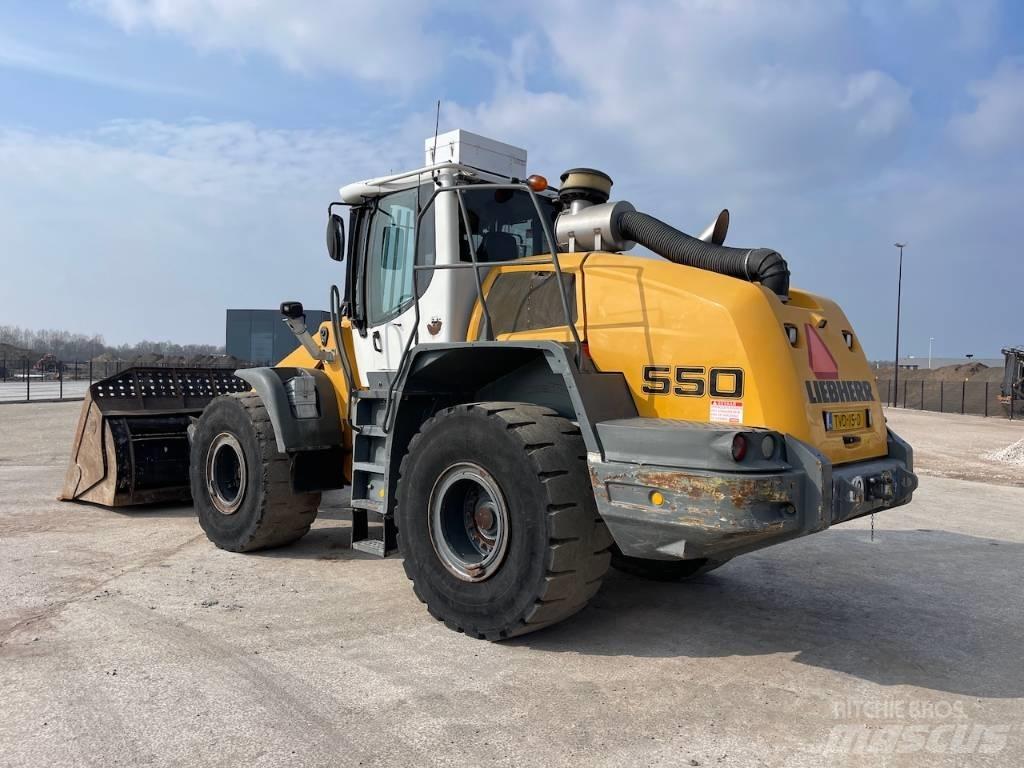 Liebherr 550 CDC + BSS Incarcator pe pneuri