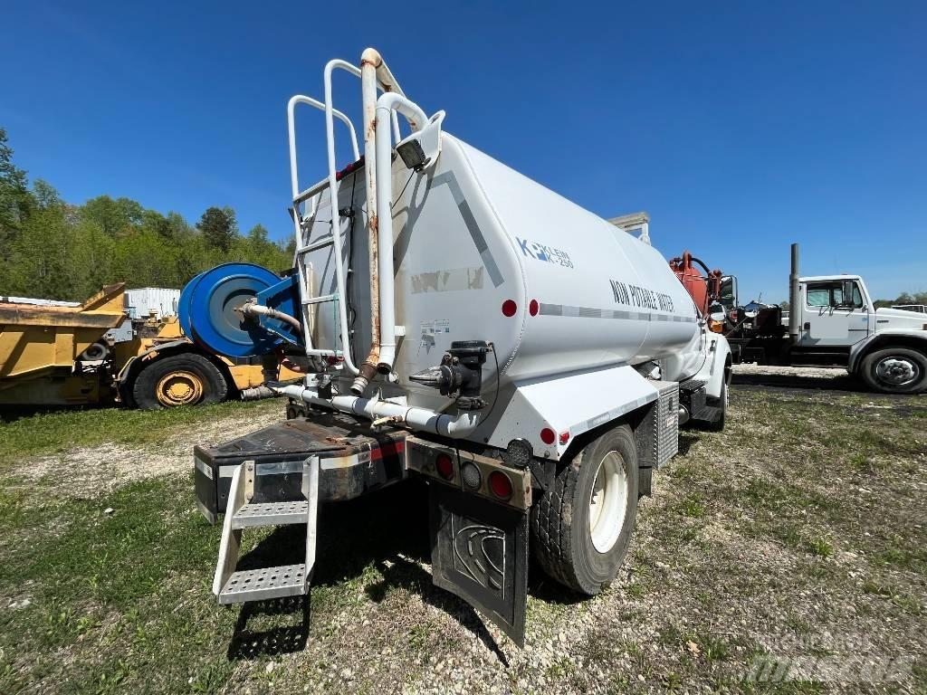 Ford F 750 XL SD Cisterne