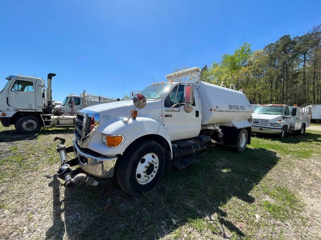 Ford F 750 XL SD Cisterne