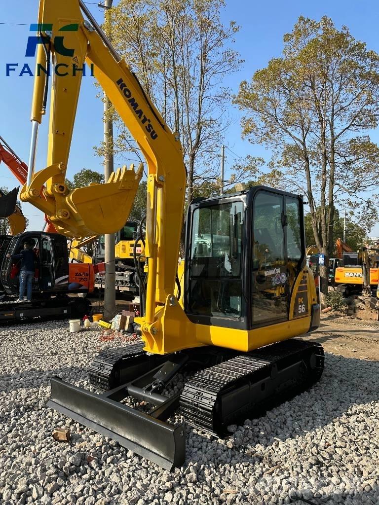 Komatsu pc56 Excavatoare pe șenile
