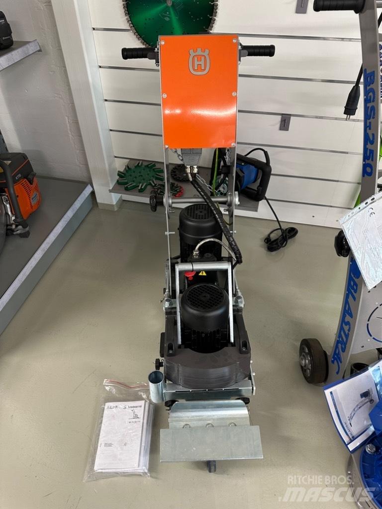Husqvarna BS 75 Utilaje construcții - Altele