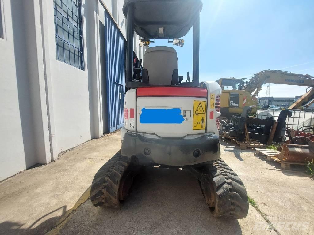 Komatsu PC27R-2 Mini excavatoare < 7t