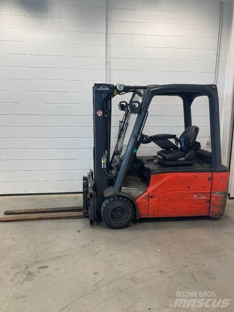 Linde E20L/386 Stivuitor electric