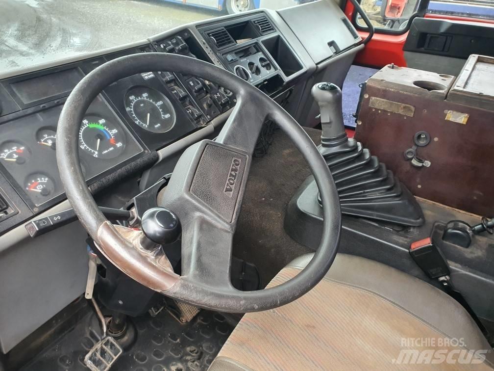 Volvo FL614 Vehicule de recuperare