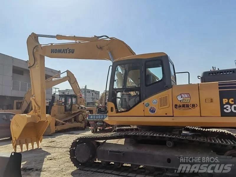 Komatsu PC 300 Excavatoare pe șenile
