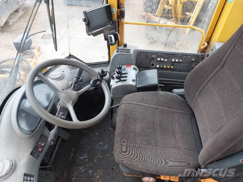 Volvo L90E Incarcator pe pneuri