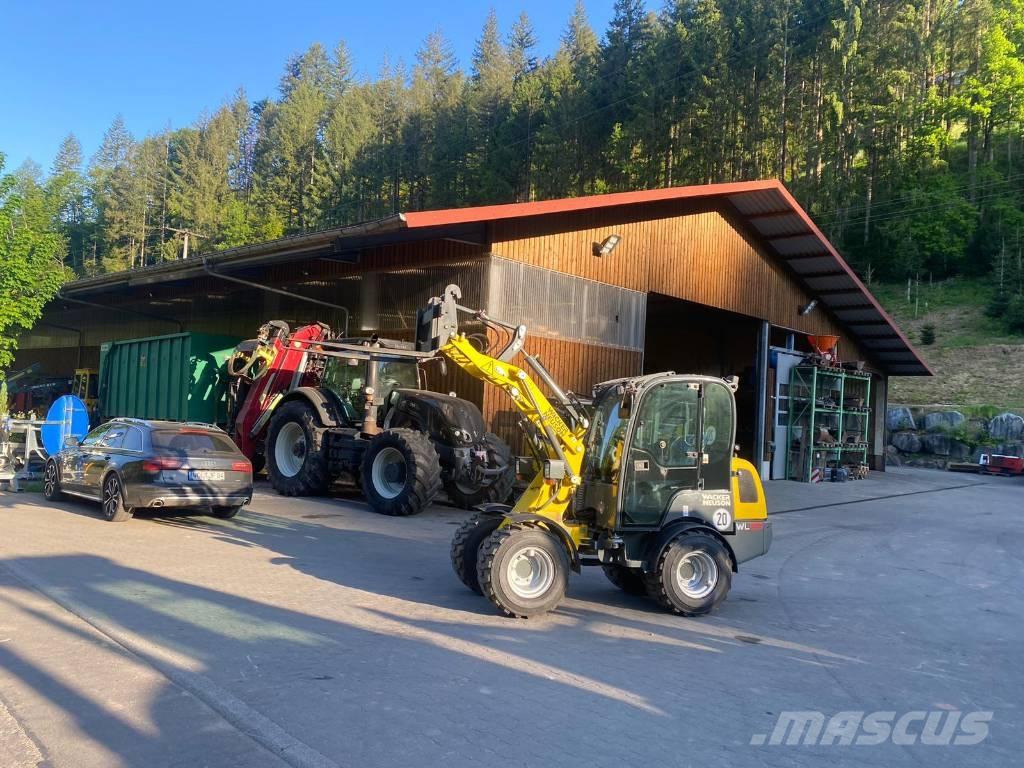 Wacker Neuson WL 25 Incarcator pe pneuri