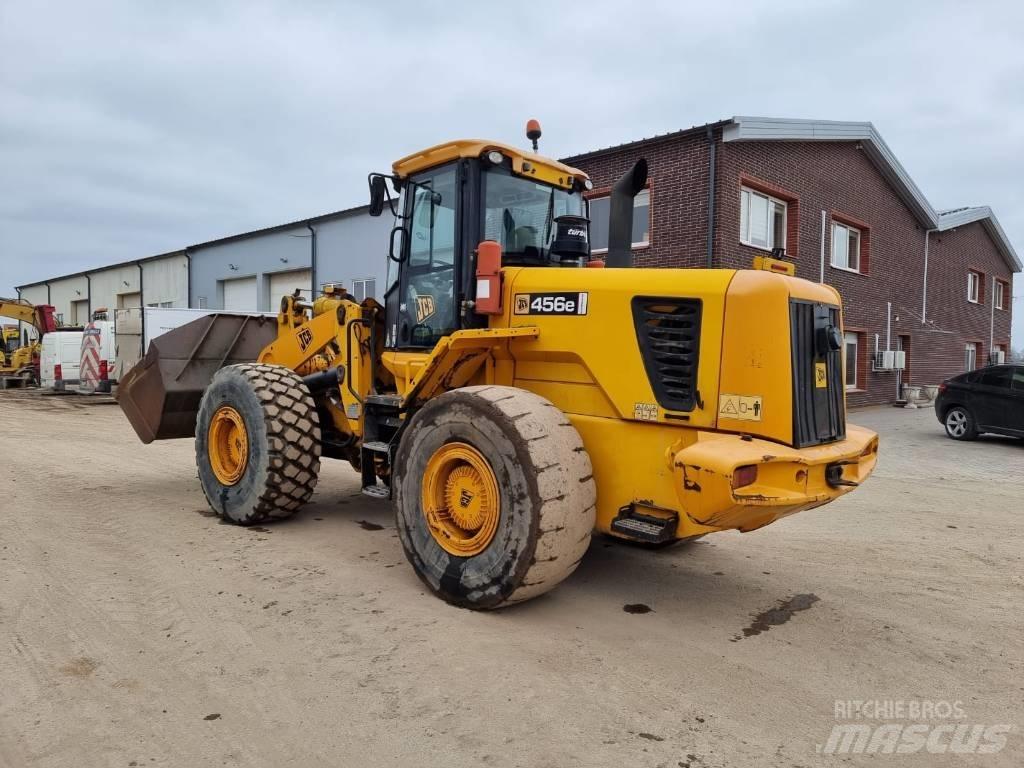 JCB 456 E Incarcator pe pneuri