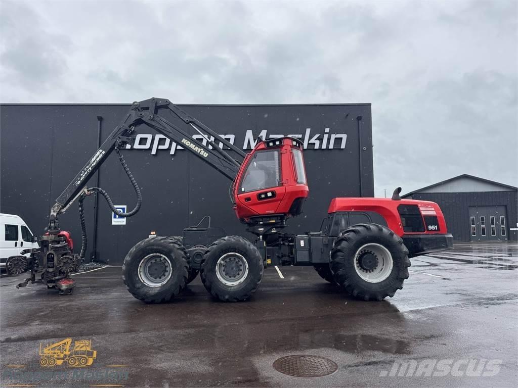 Komatsu 951 Combine forestiere