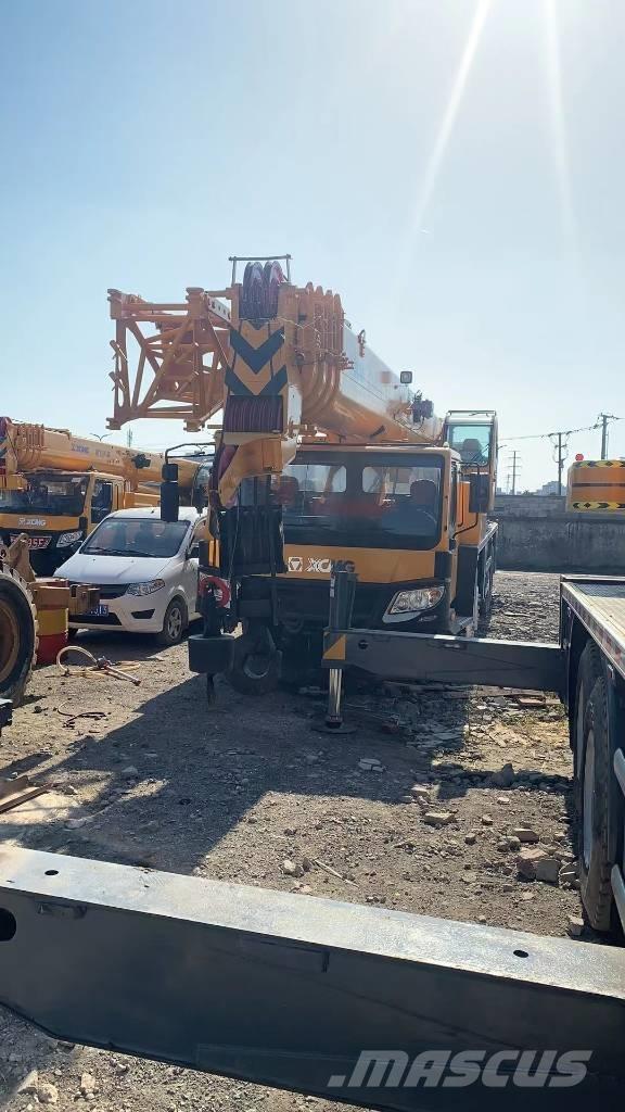 XCMG QY50K Macara teren accidentat