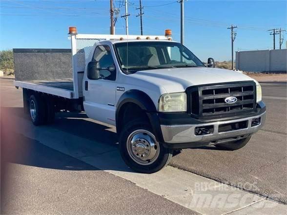 Ford F550 Camioane platforma/prelata