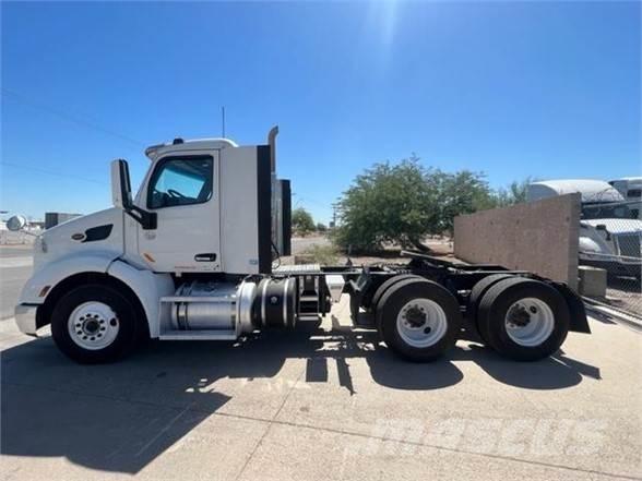 Peterbilt 579 Autotractoare