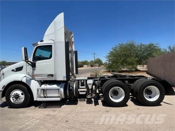 Peterbilt 579 Autotractoare