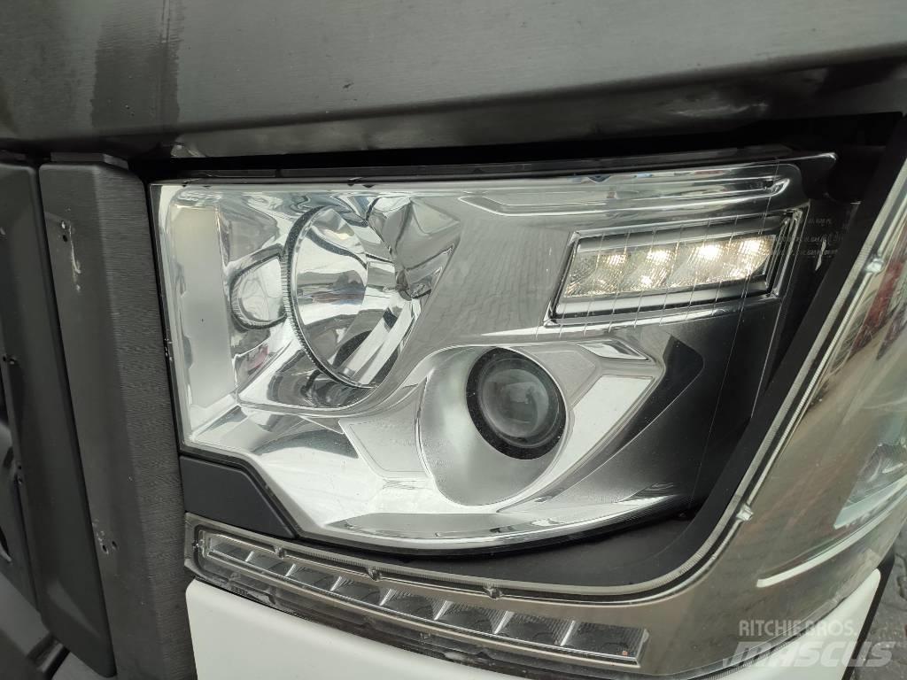 Renault GAMA T 460 Autotractoare