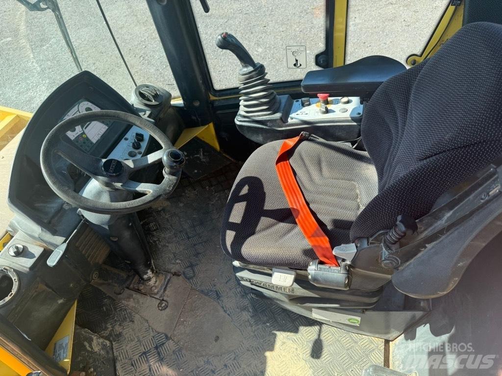 Bomag BW 213 D H-4 Compactoare sol