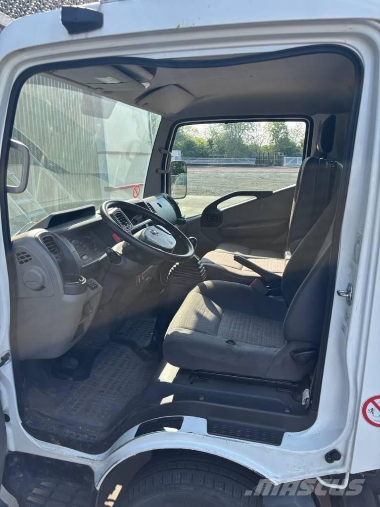 Palfinger P 260 B Platforme aeriene montate pe camion