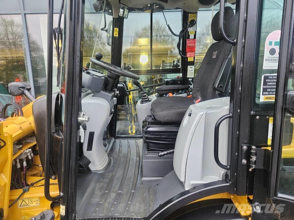 CAT 908m Incarcator pe pneuri