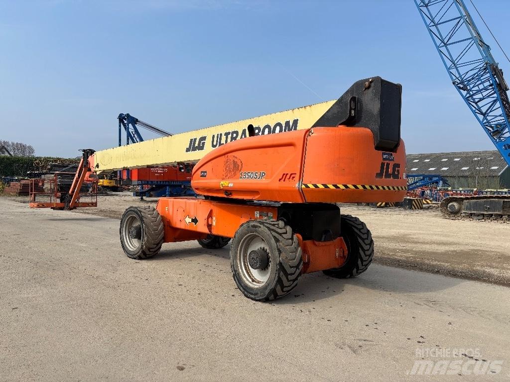 JLG 1350 SJP Nacele cu brat telescopic