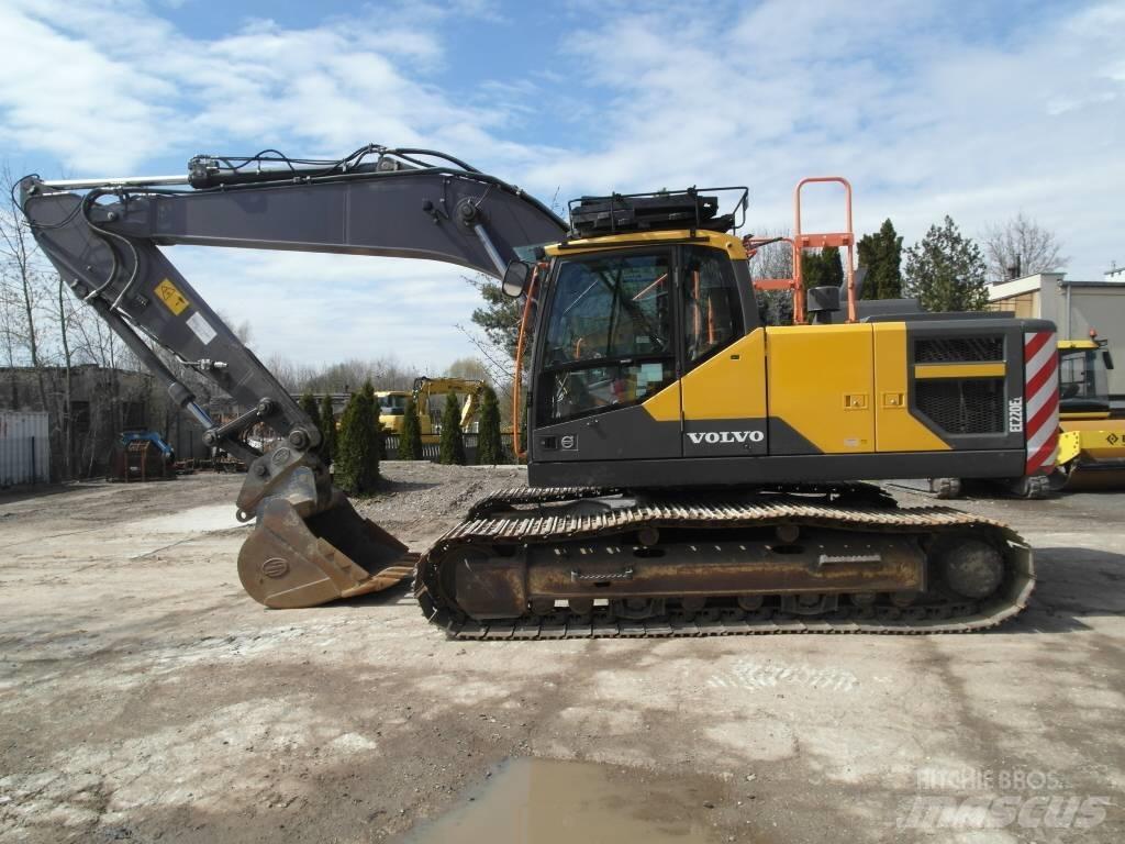 Volvo EC 220 EL Excavatoare pe șenile
