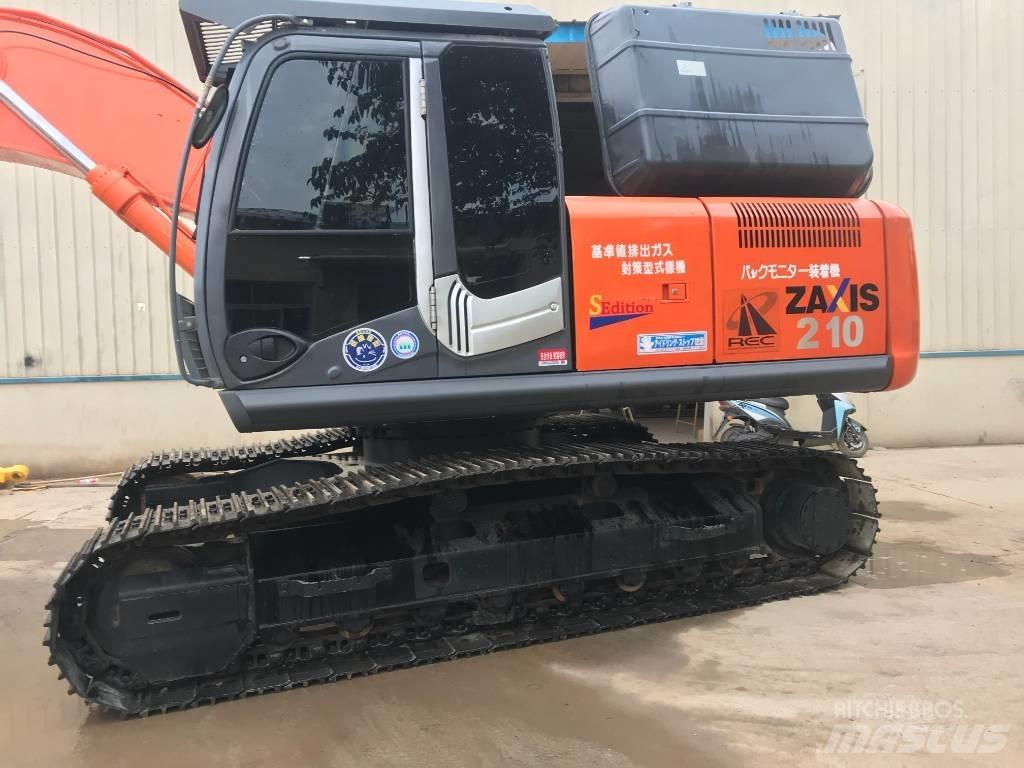 Hitachi ZX 210 Excavatoare pe șenile
