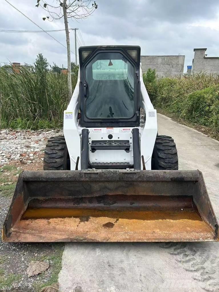 Bobcat S 300 Mini incarcator