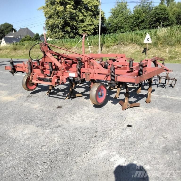 Quivogne CH13V Cultivatoare