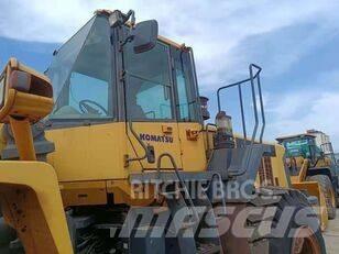 Komatsu WA 470-3 Incarcator pe pneuri