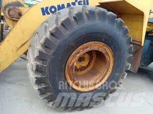 Komatsu WA 470-3 Incarcator pe pneuri