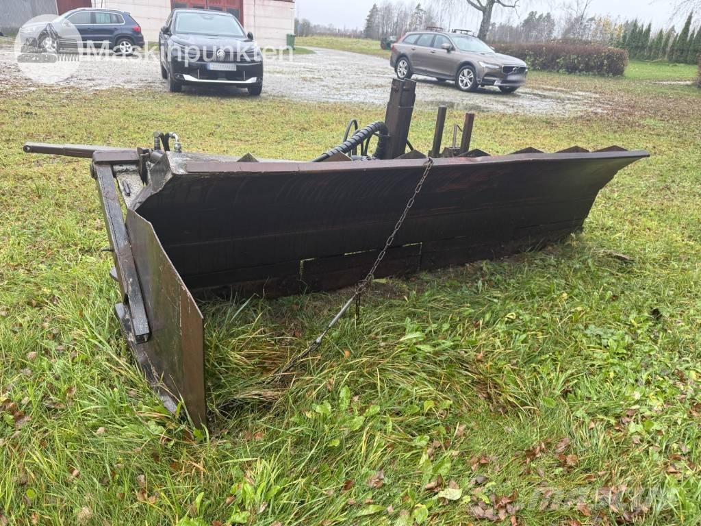 Holms KHT-320 Pluguri