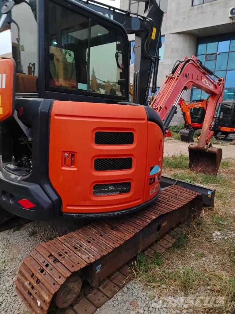 Hitachi ZX 60 Mini excavatoare < 7t