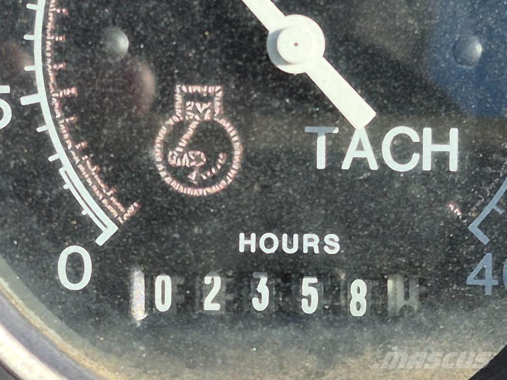 Vermeer V5750 Excavatoare de santuri