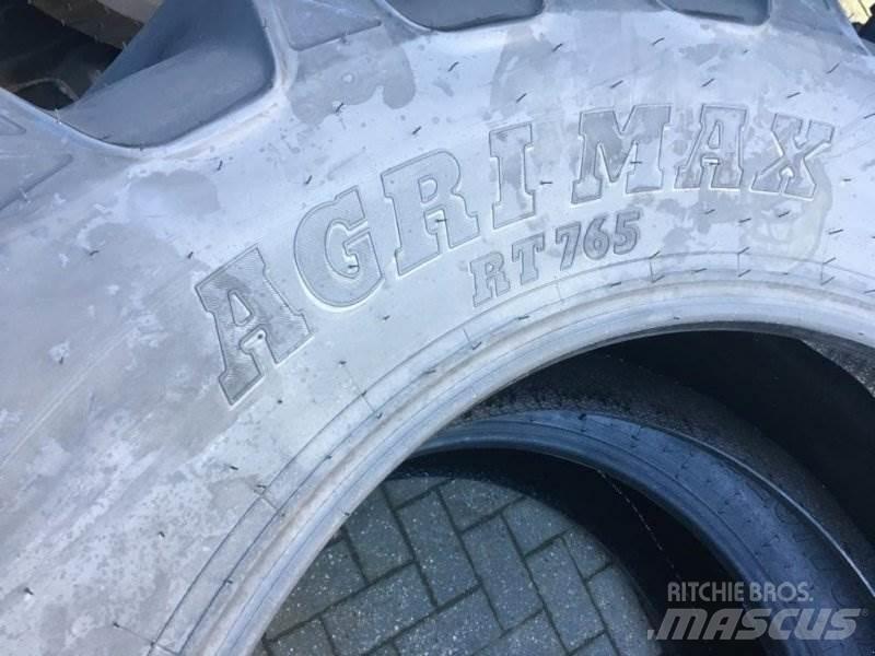 BKT 520/70 R 38 Roti