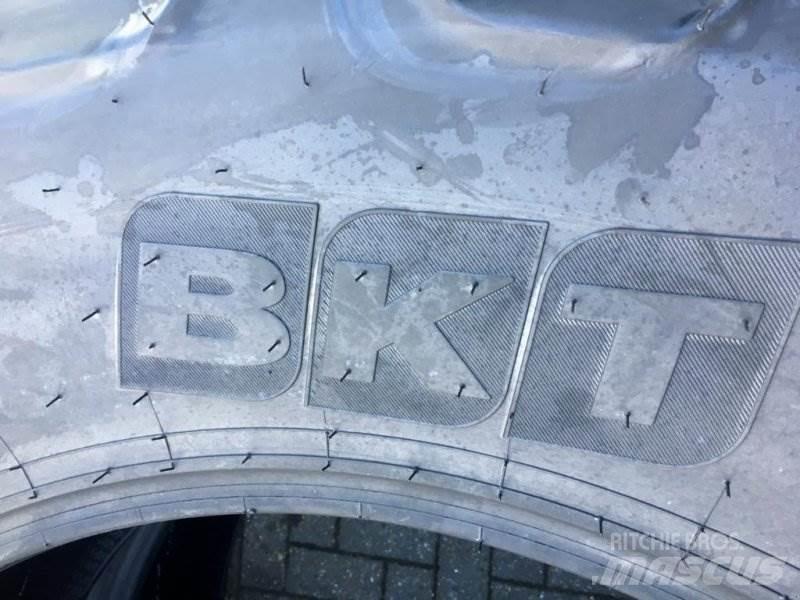 BKT 520/70 R 38 Roti