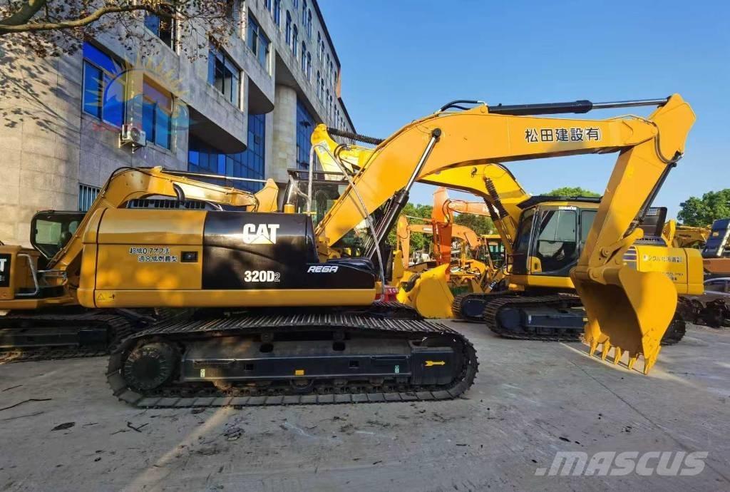 CAT 320d2 Excavatoare pe șenile
