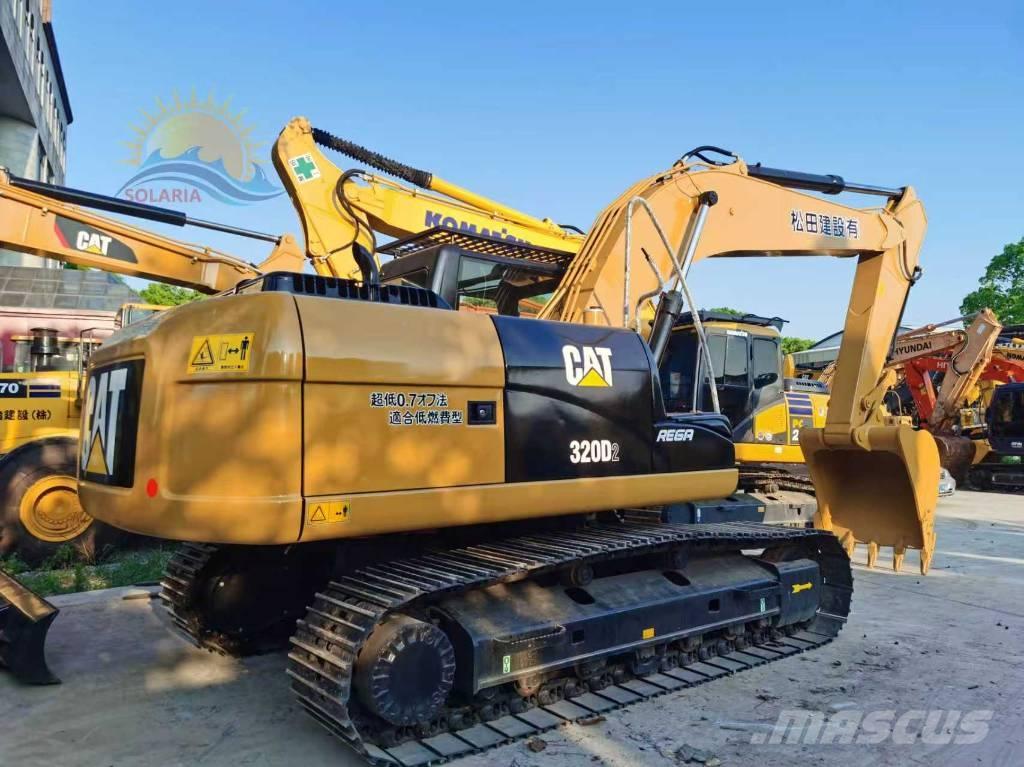 CAT 320d2 Excavatoare pe șenile
