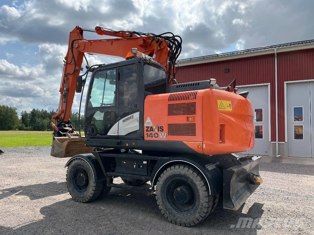 Hitachi ZX 140 W-5 Excavatoare cu roti
