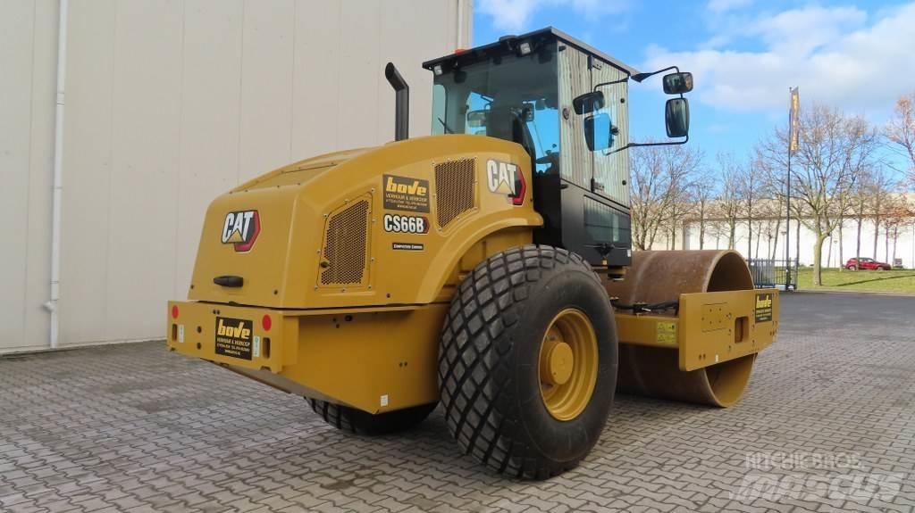 CAT CS66B Compactoare monocilindrice