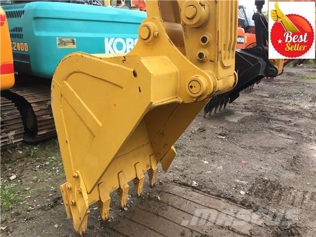 Komatsu PC 200 Excavatoare pe șenile
