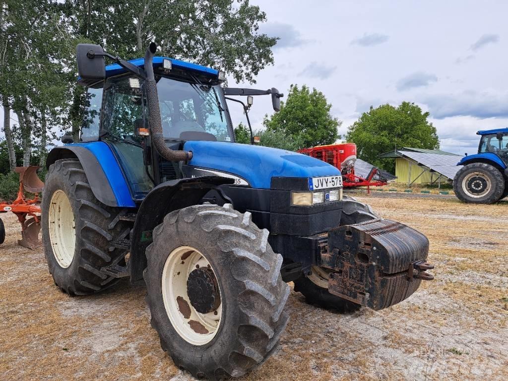 New Holland TM 155 Tractoare