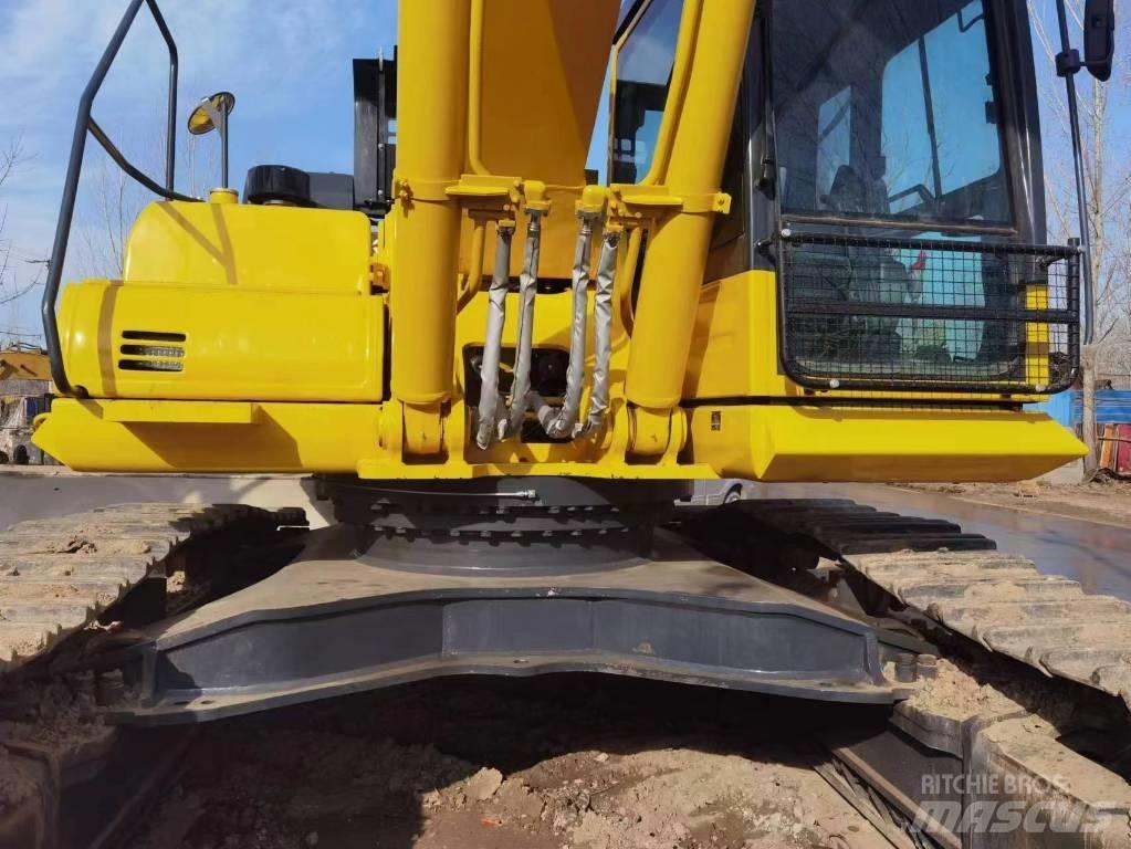 Komatsu PC 450-8 Excavatoare pe șenile

