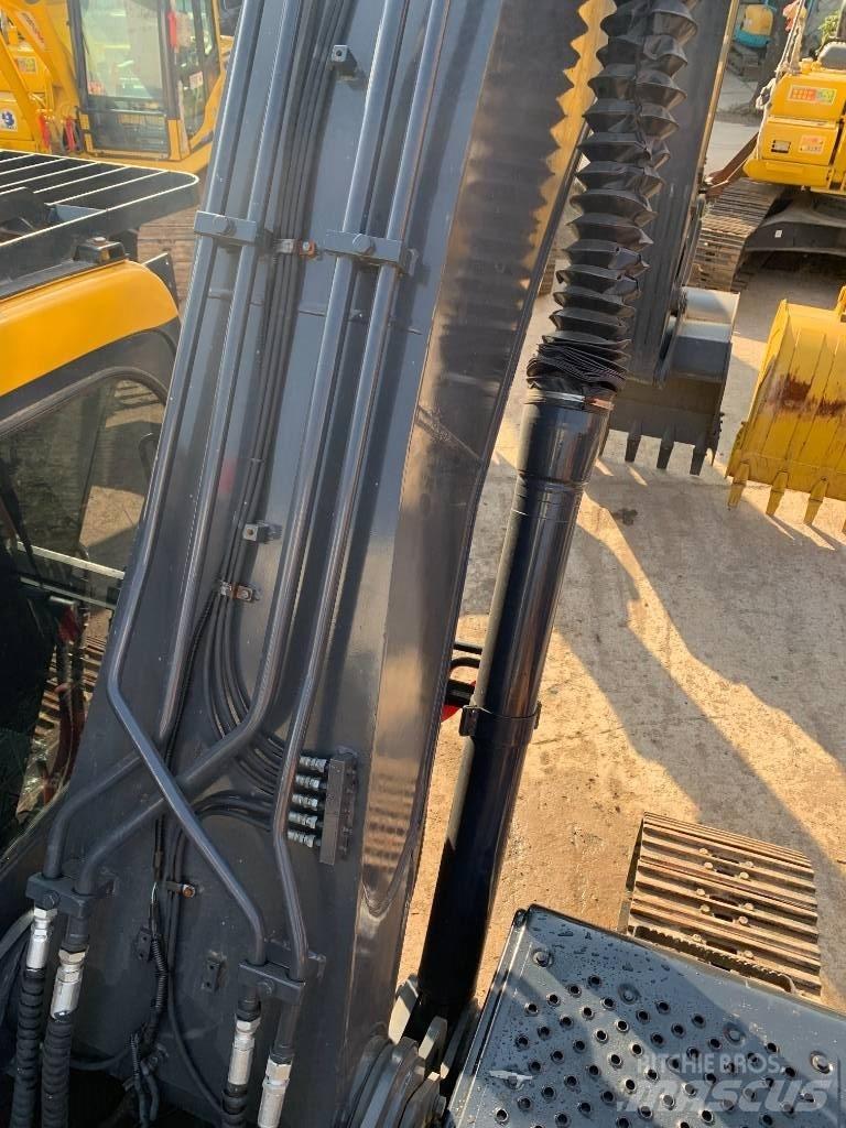 Volvo EC 210 Excavatoare pe șenile
