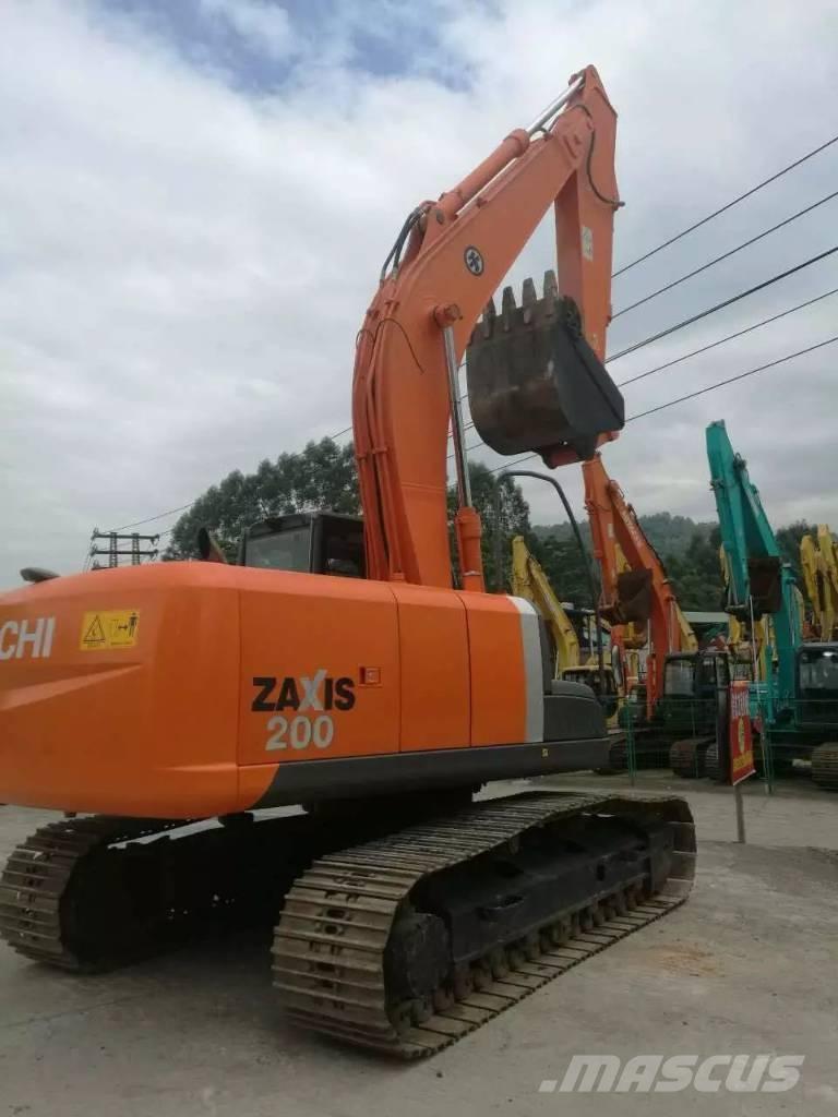 Hitachi zx200 Excavatoare pe șenile
