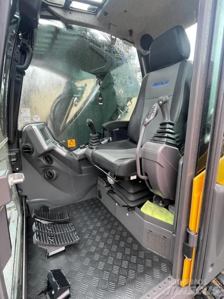 Mecalac 6 M CR Mini excavatoare < 7t