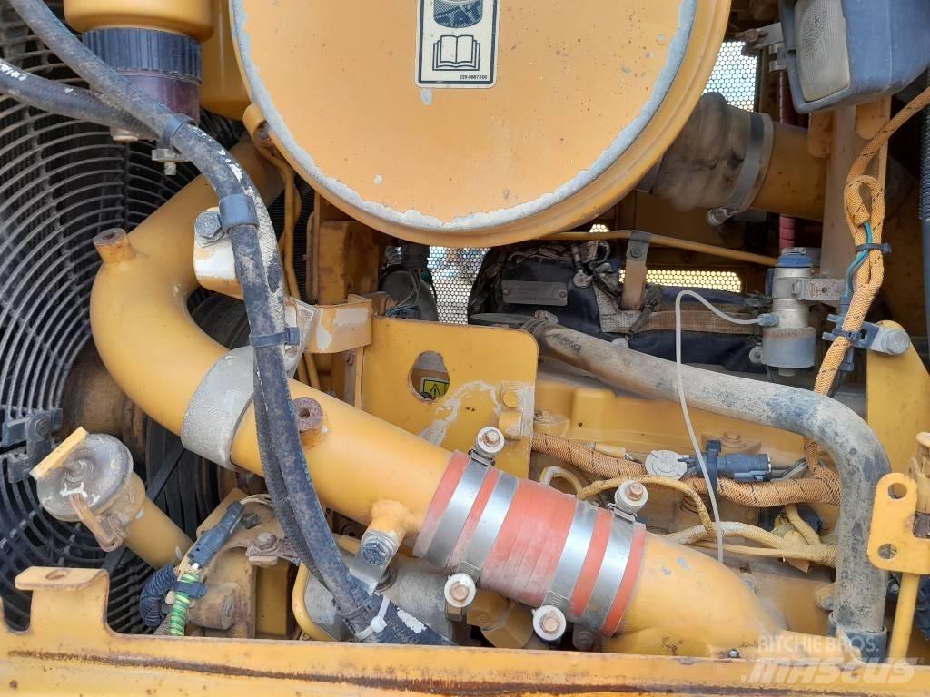 CAT D 6 R III Buldozere pe senile